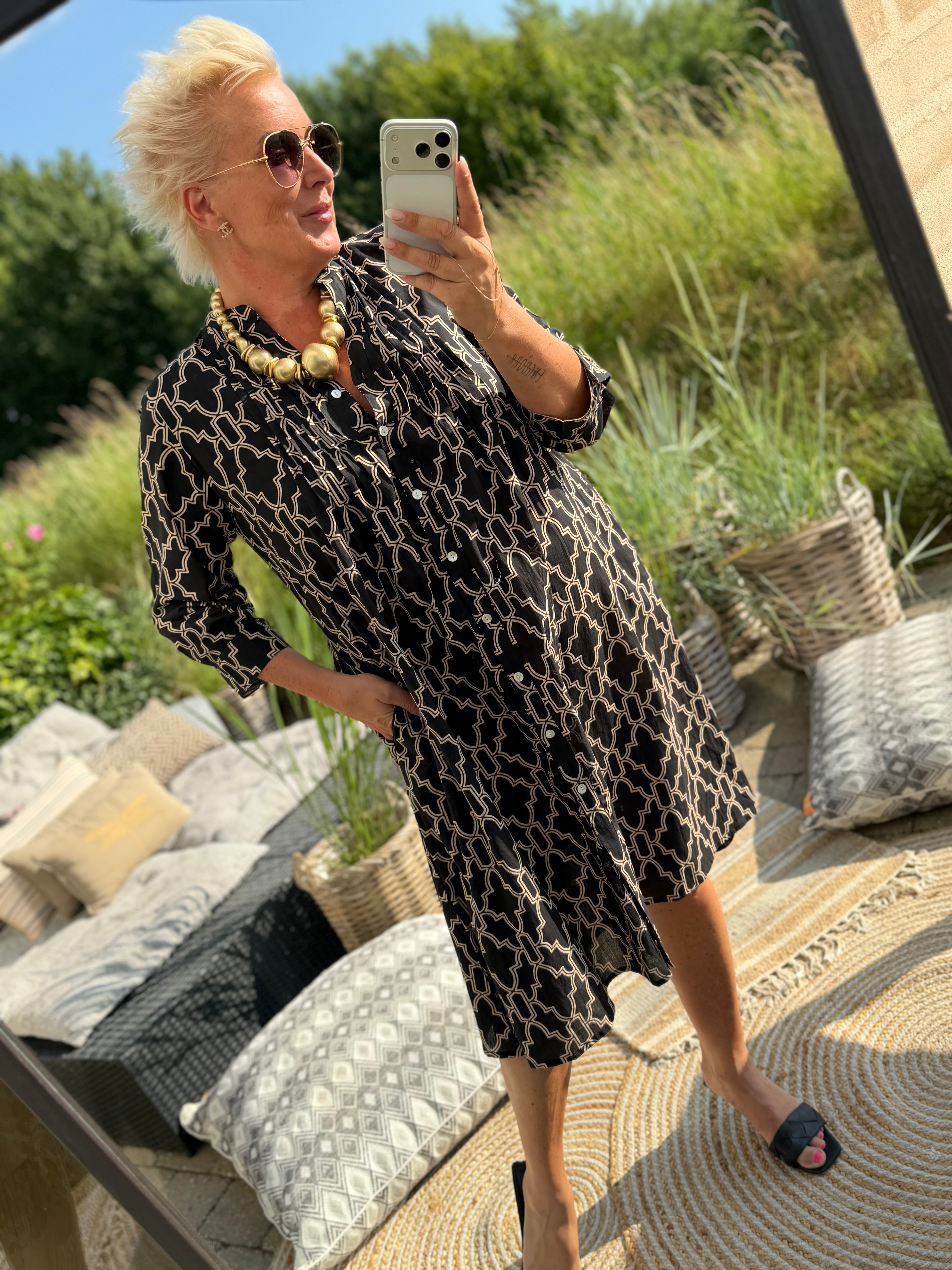 WAUW Torino 10207 dress black and beige