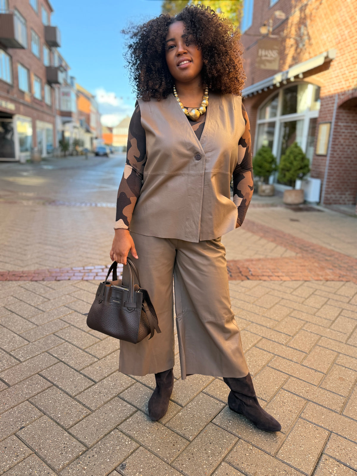 Depeche 51462 leather Lucindia vest taupe