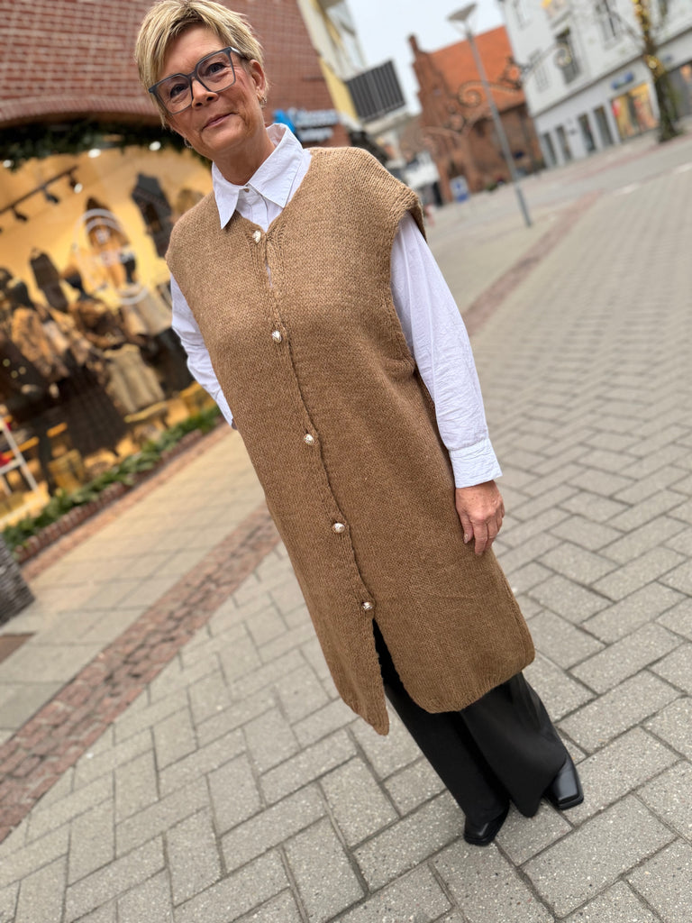 Boho Love B1297 strik lang vest camel