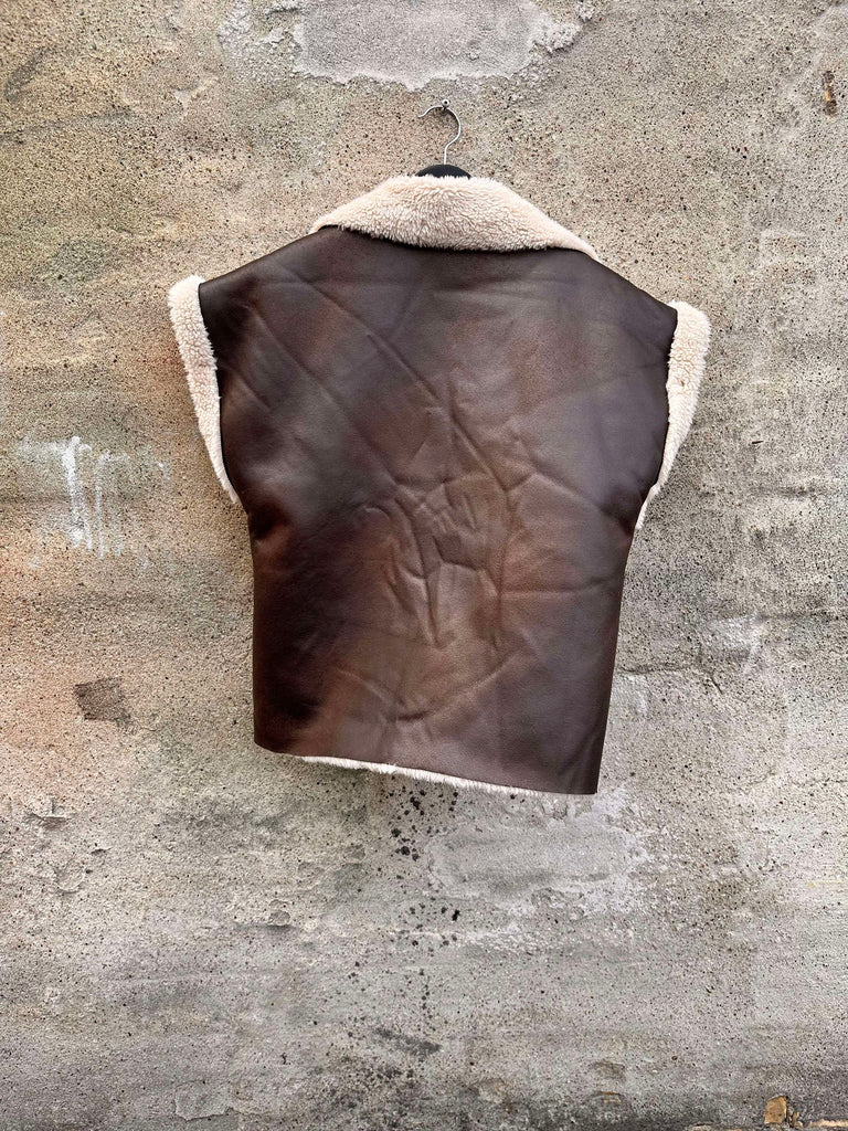 By Engbork Charlie fake leather vest brown