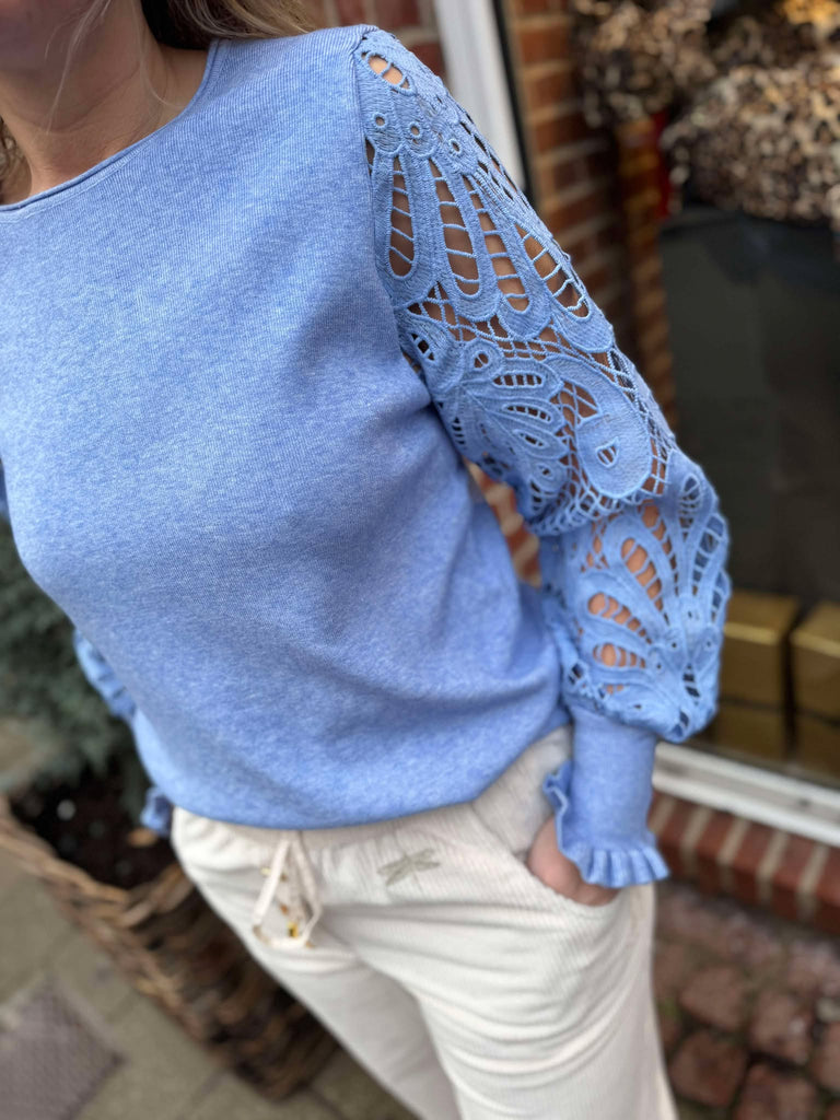 By Engbork Lady knit lace sky blue