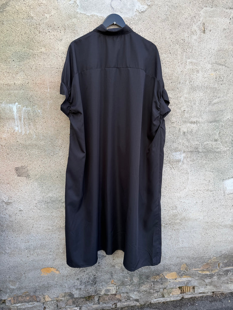 By Engbork Belle 9905 kjole lang black