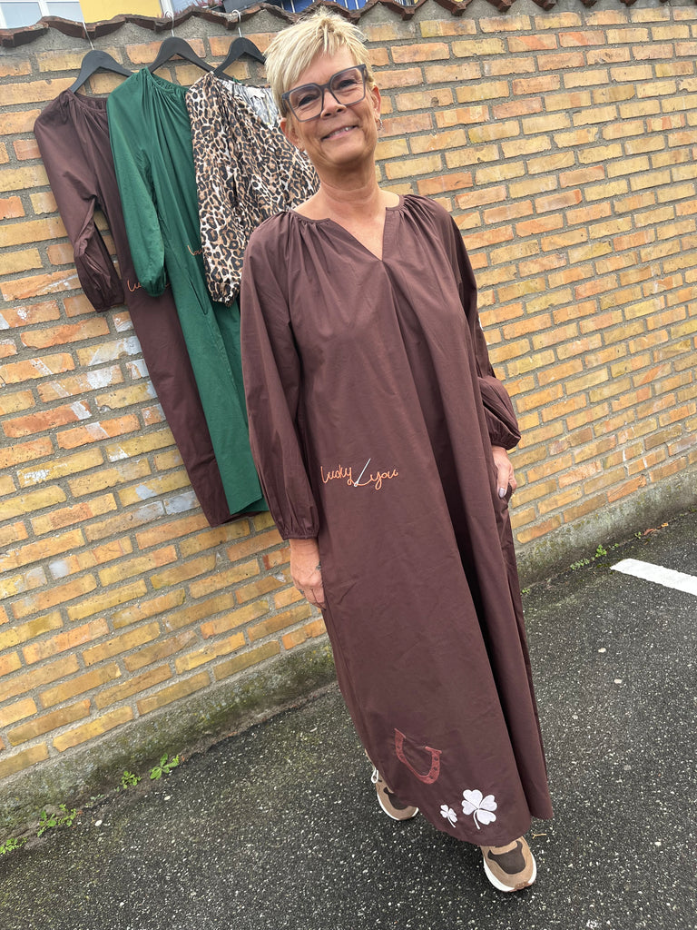 WAUW The good luck dress chocolate