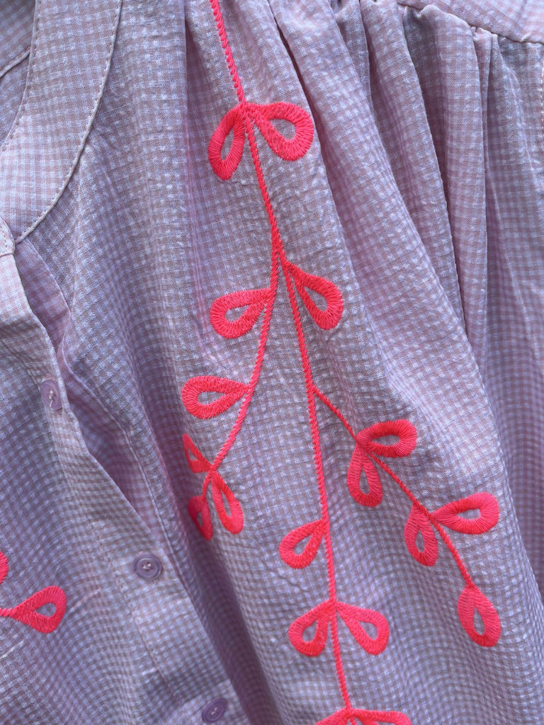 QNUZ 9088 Sus shirt w. embrodery