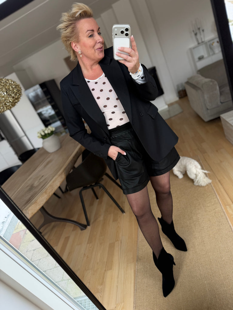 Depeche 50474 Hanna shorts black