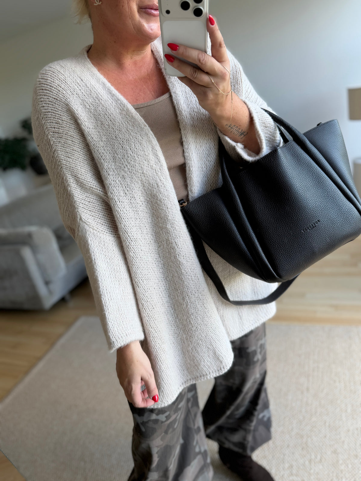 Boho Love B1421 Cardigan beige