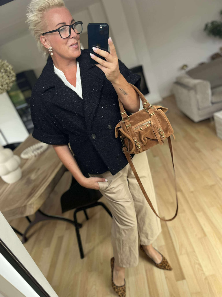 By Engbork Edith jakke SS black