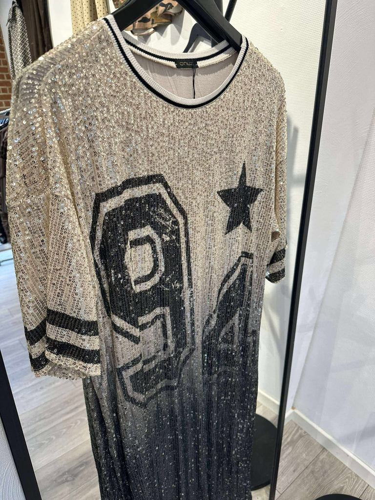 Qnuz 9113 Sequins kjole black