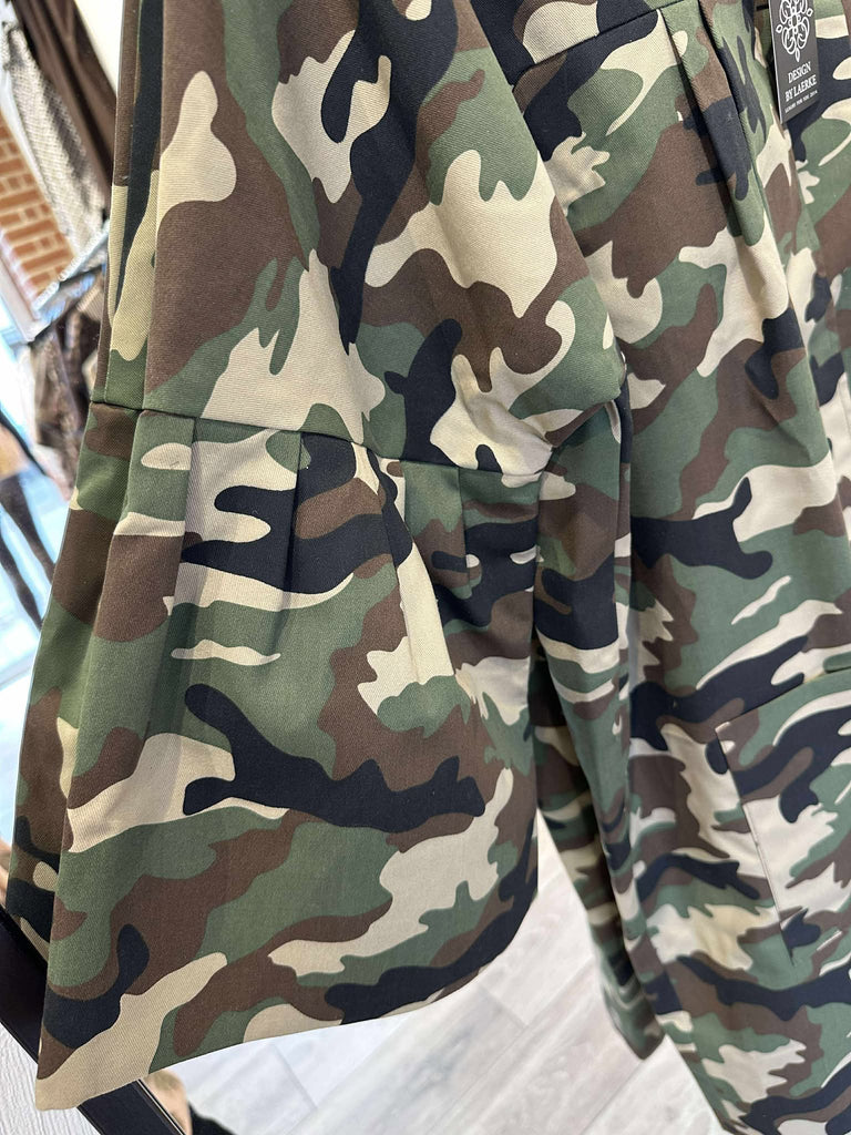 Design By Laerke jakke lang camu