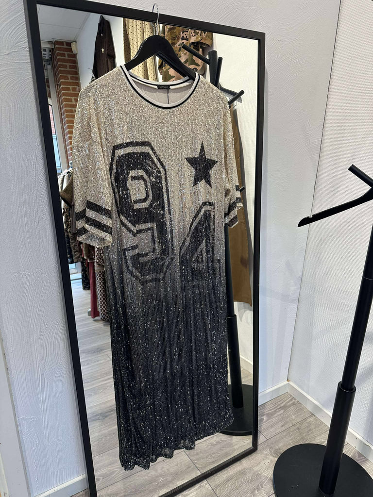 Qnuz 9113 Sequins kjole black