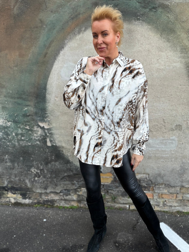 Love & Divine love1107-1 shirt cream