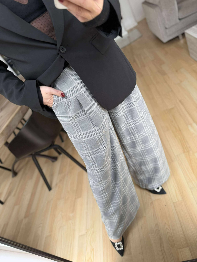 Love & Divine love1288 habit bukser check