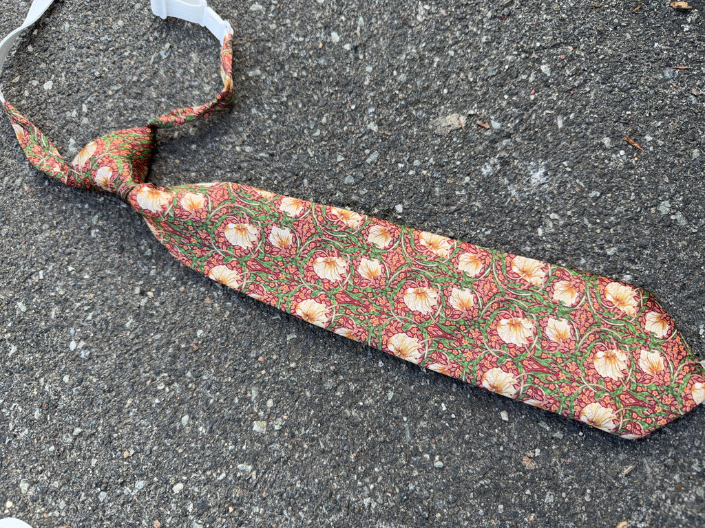 By Engbork slips stripe garden