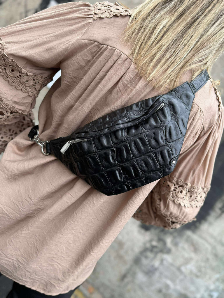 Depeche 16782 bum bag leather croco