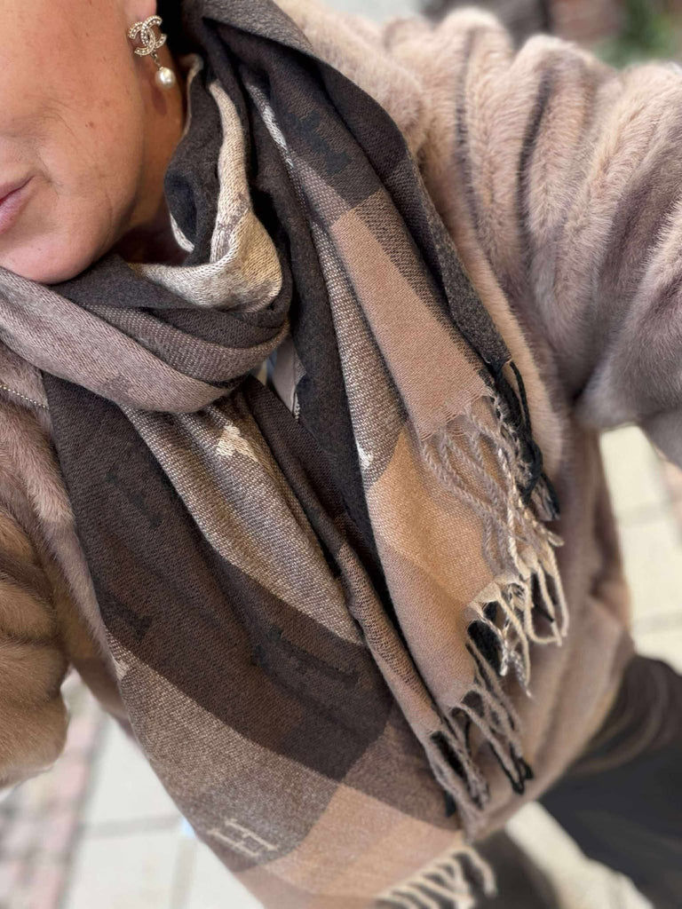 Tørklæde 0253-05 H letter brown