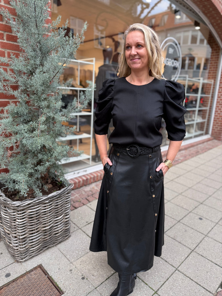 Qnuz 9160 vegan leather skirt black