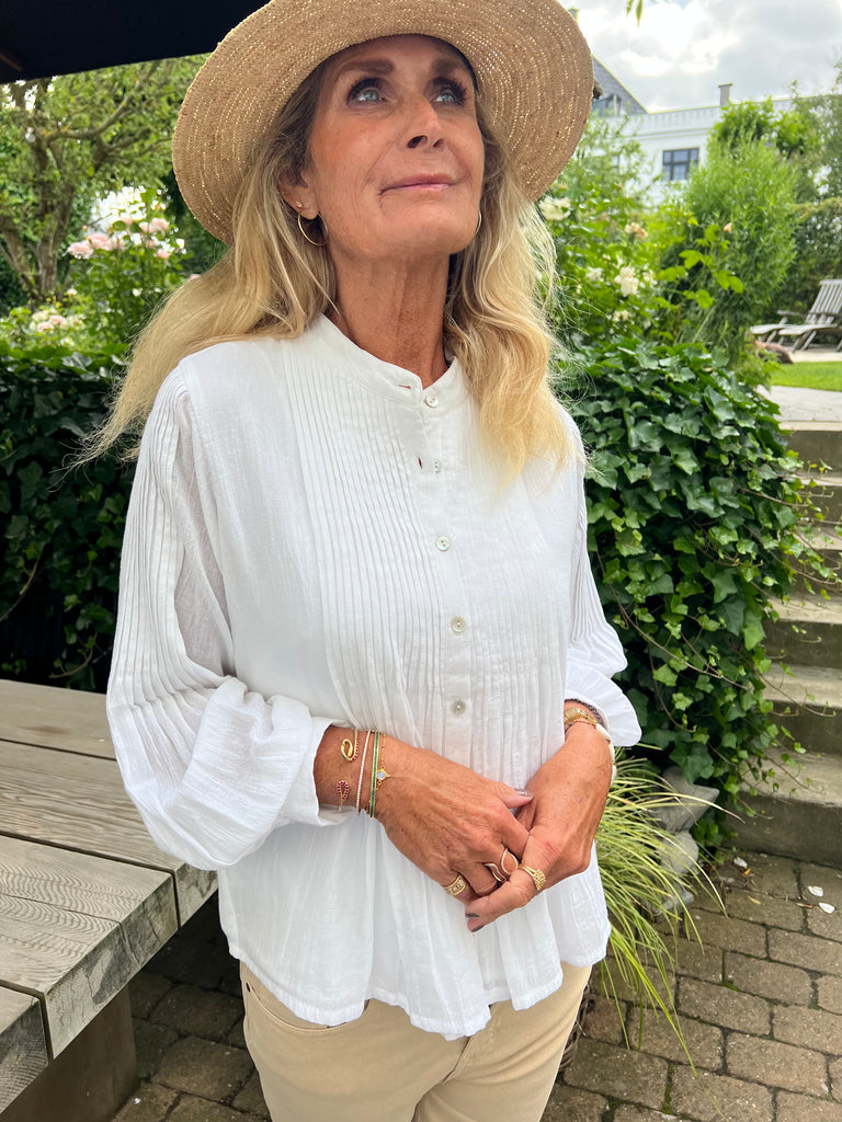 WAUW Paula shirt paper