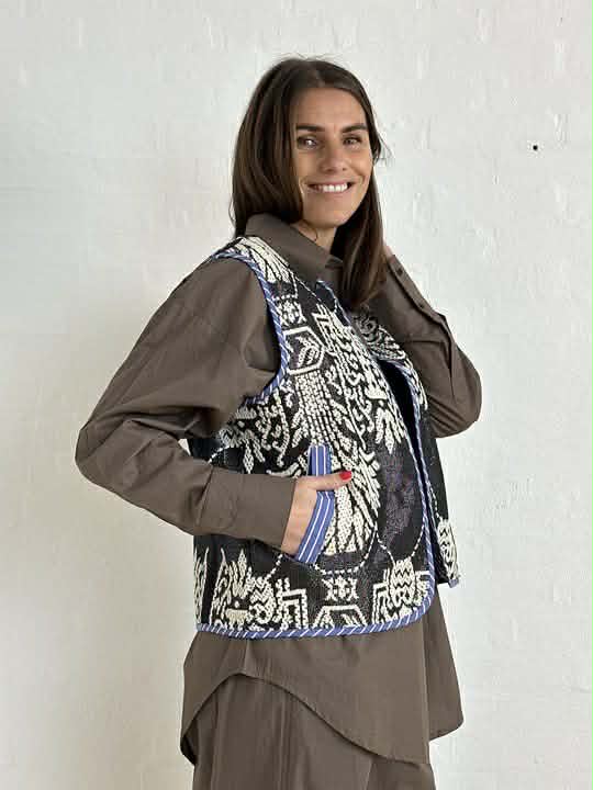 Gaspar 2601333 Marli waistcoat print black