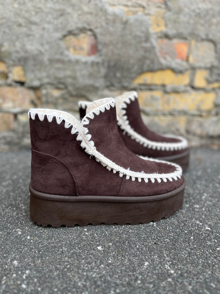 Boho Love B1274 teddy boots brown