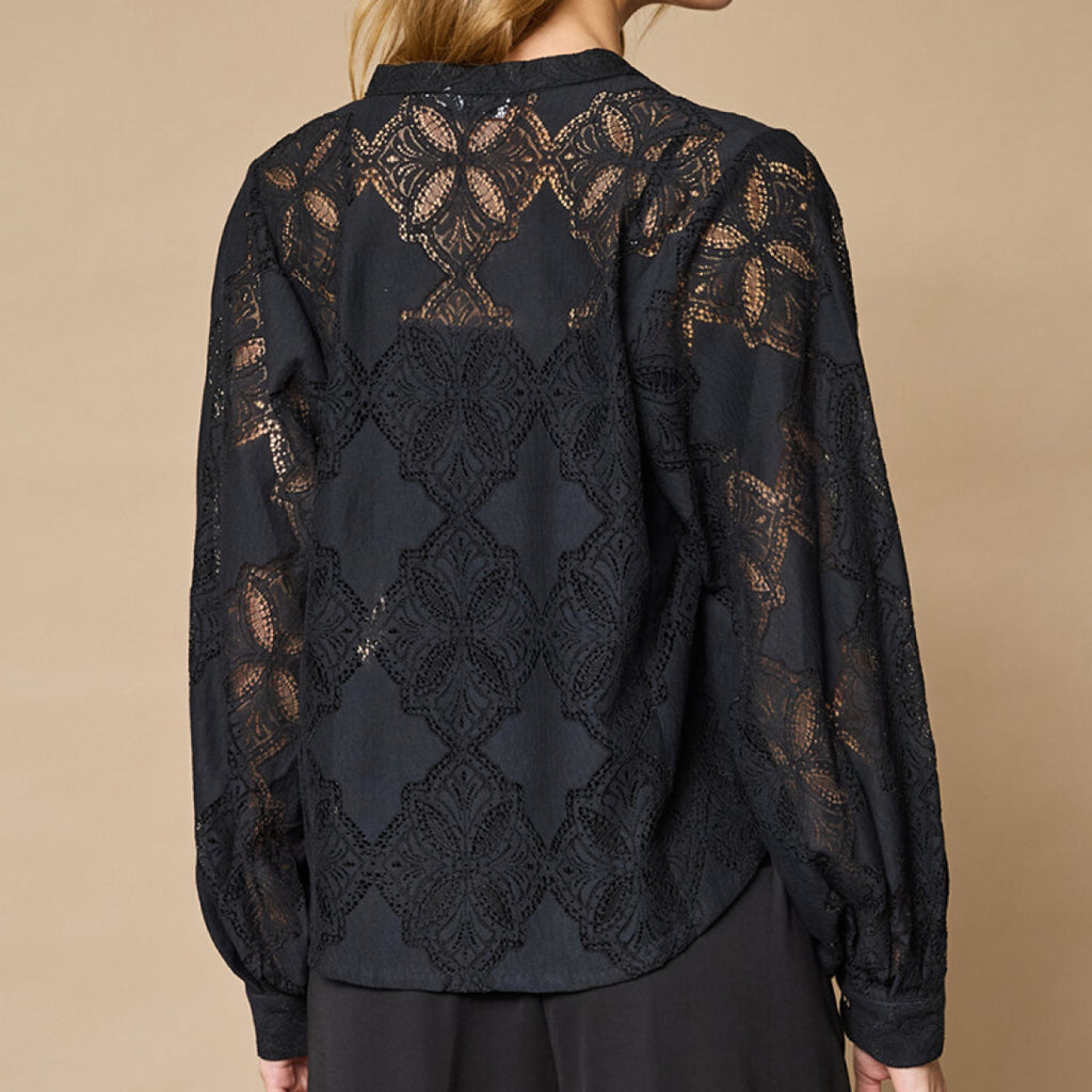 Love & Divine love1307 lace blouse black