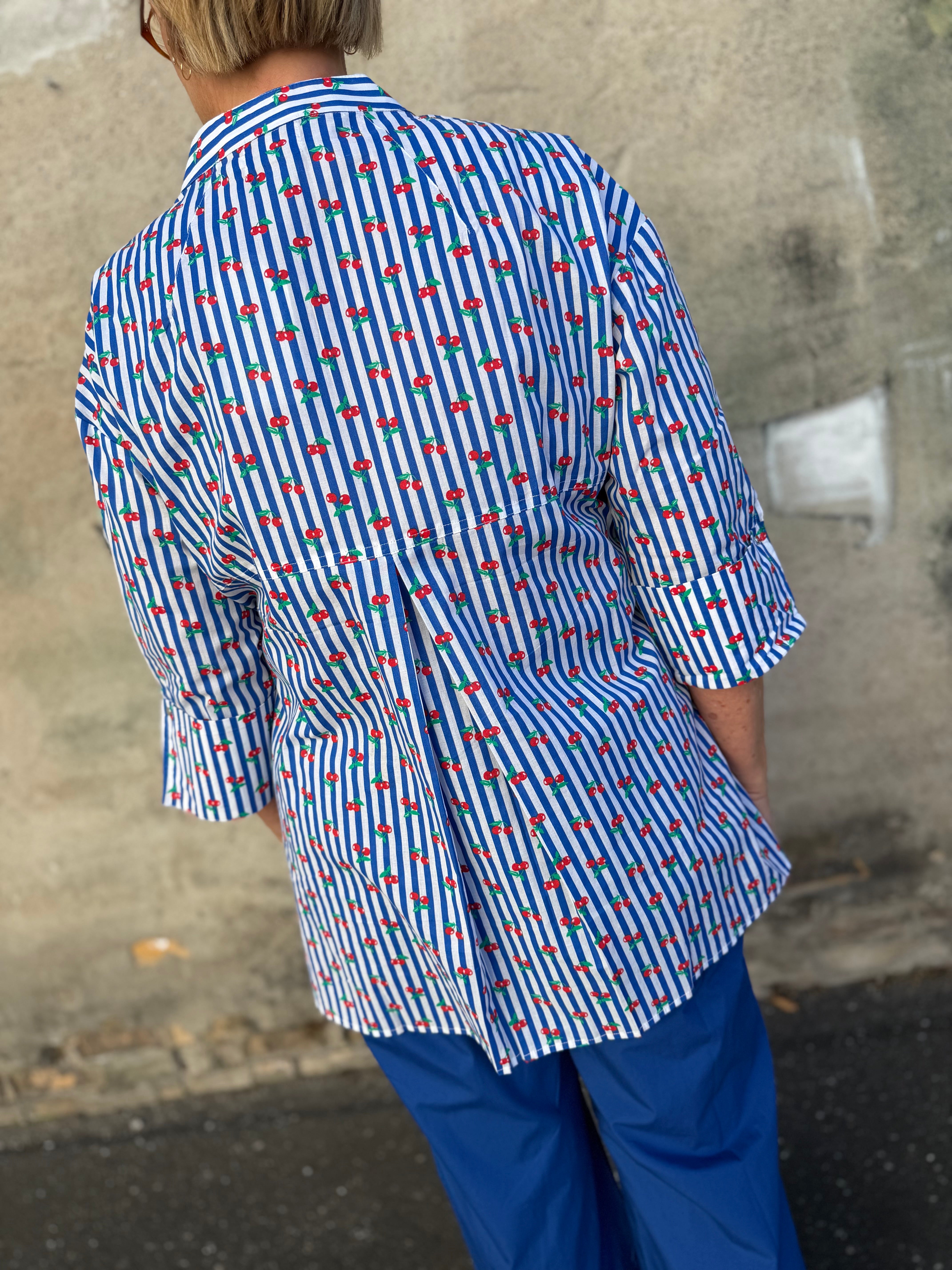 WAUW Luna shirt stripes and Cherry blue stripes