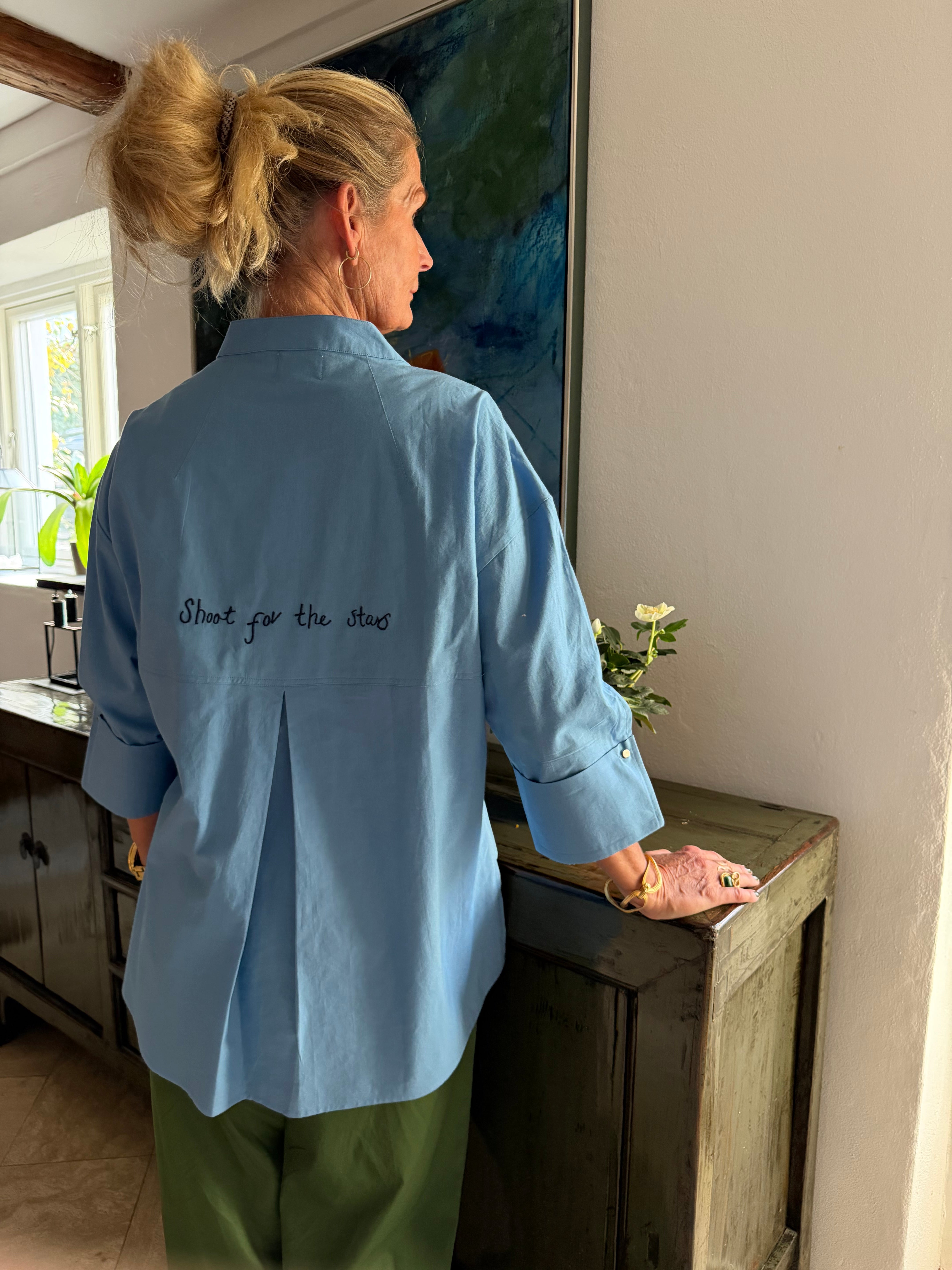 WAUW Luna shirt shoot for the stars blue