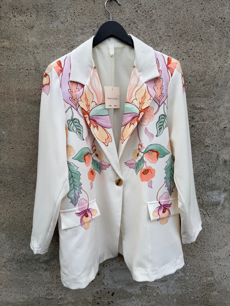 By Engbork tiger blazer