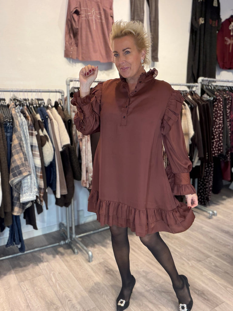 Gaspar 2510708 Jacqueline dress solid auburn