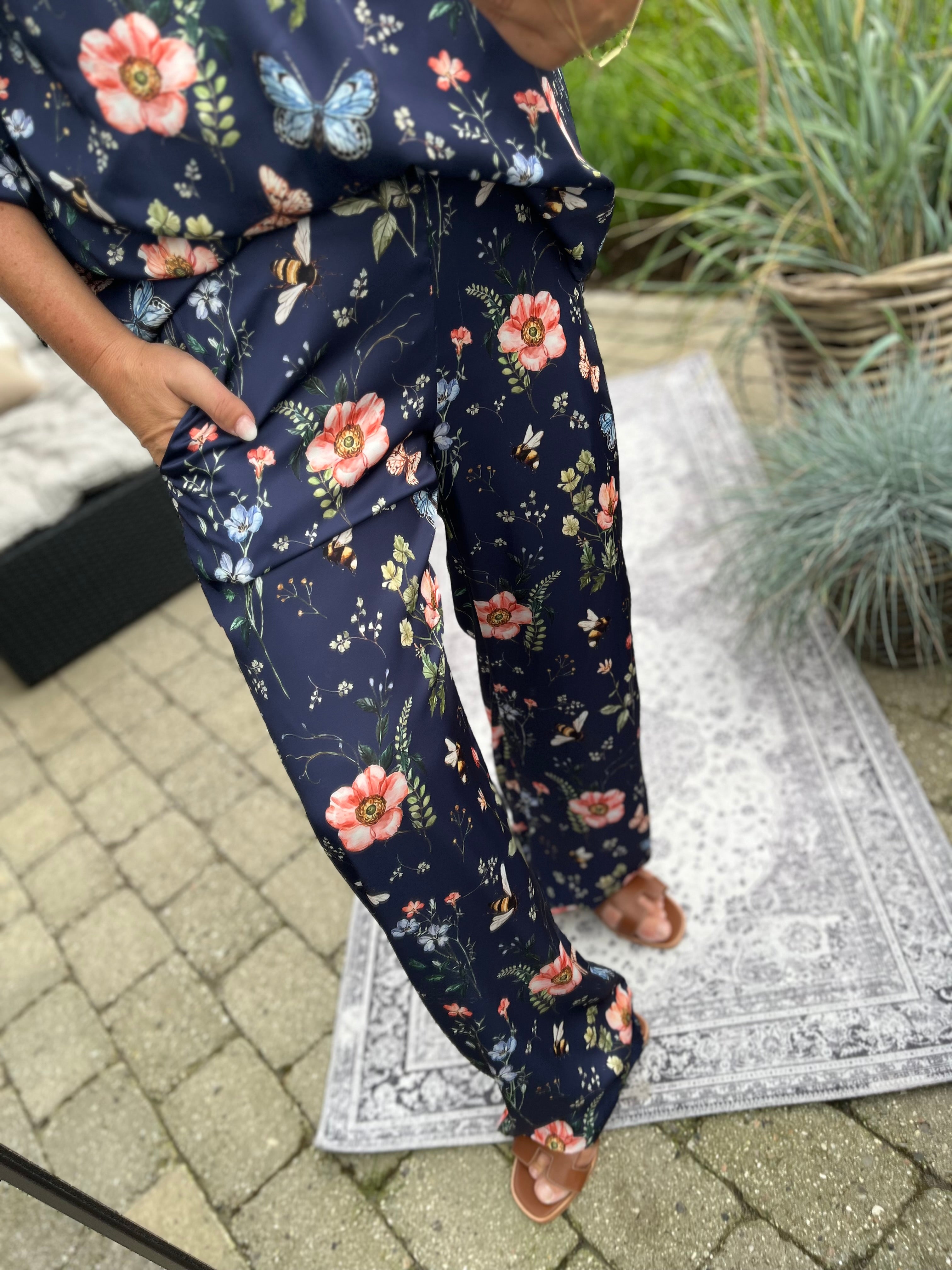 Design By Laerke flower bukser navy
