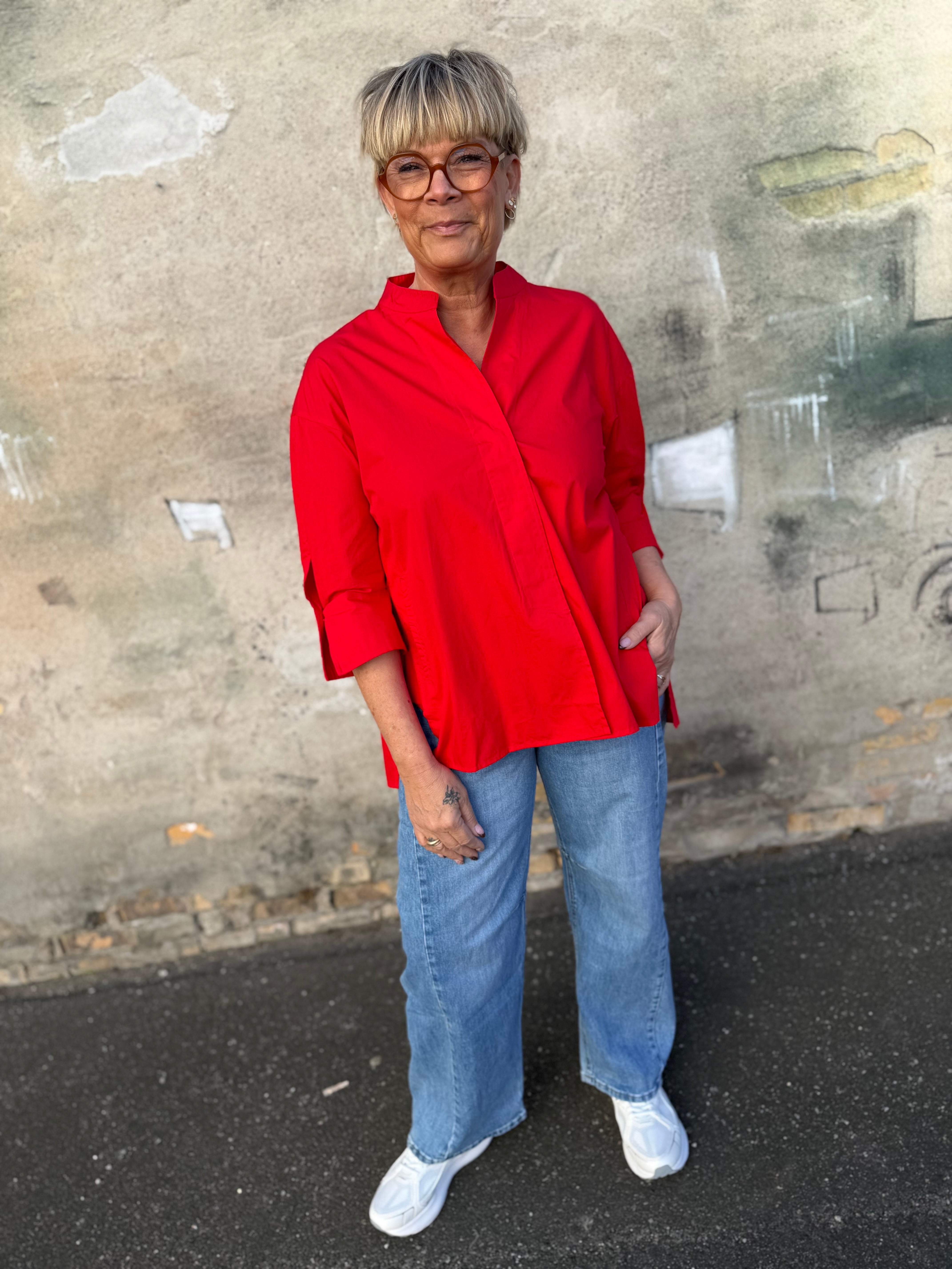WAUW Luna shirt lobster red