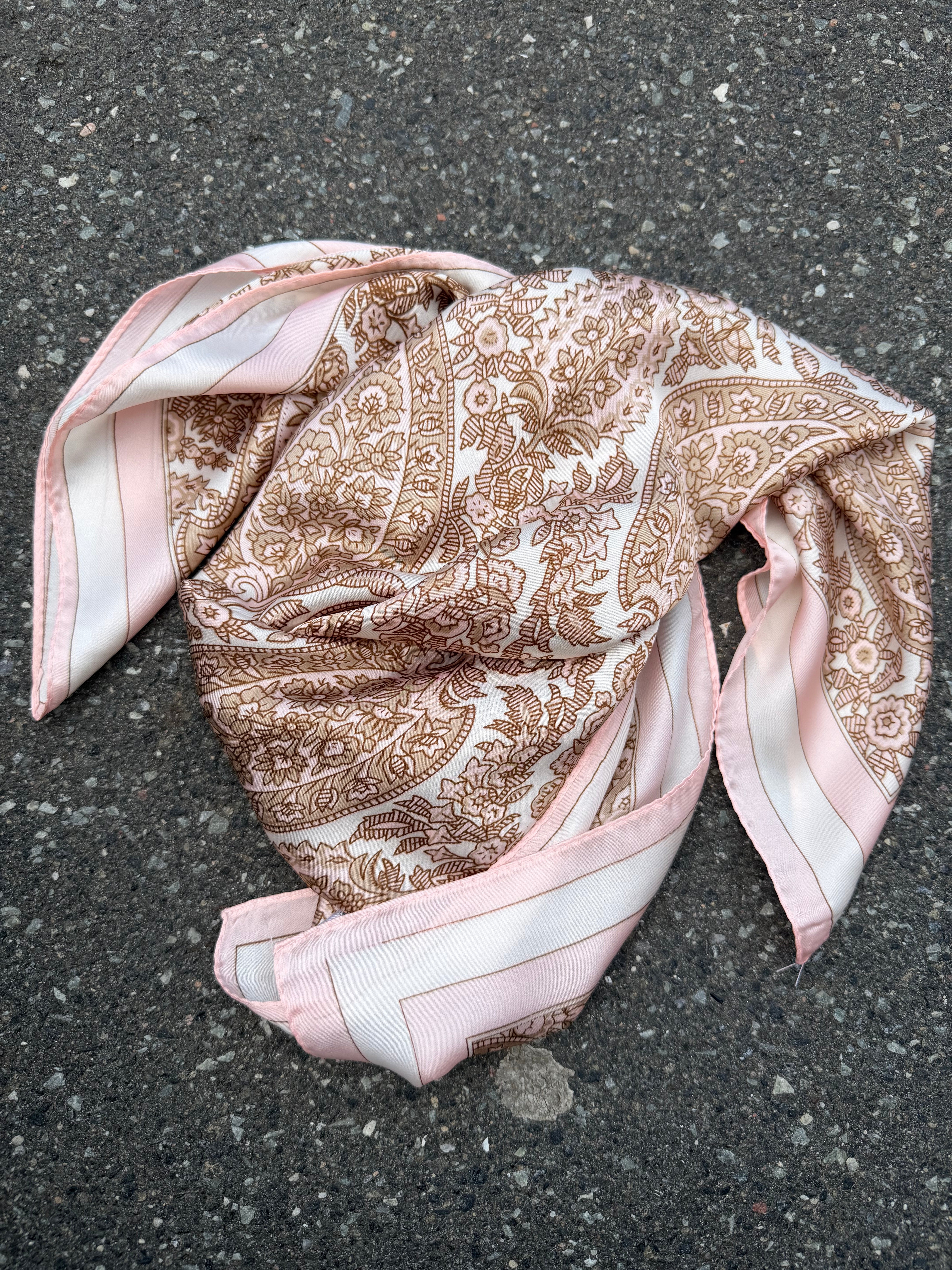 By Engbork tørklæde rose print