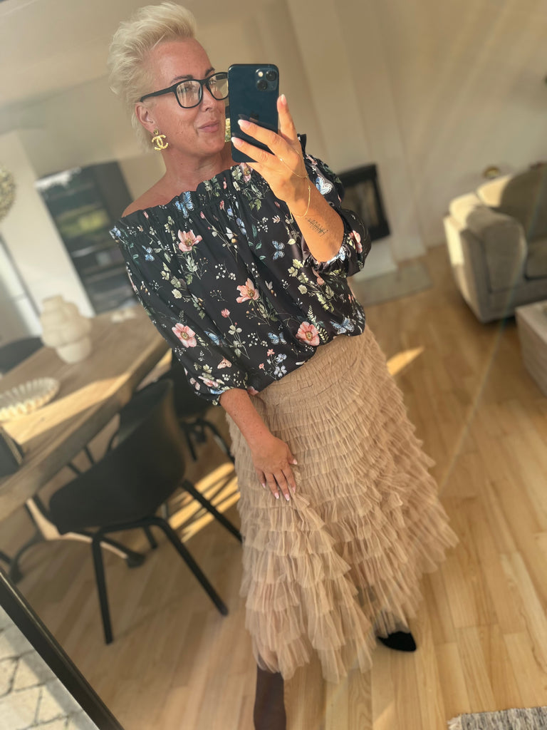 By Engbork Wonder tyl skirt Fudge