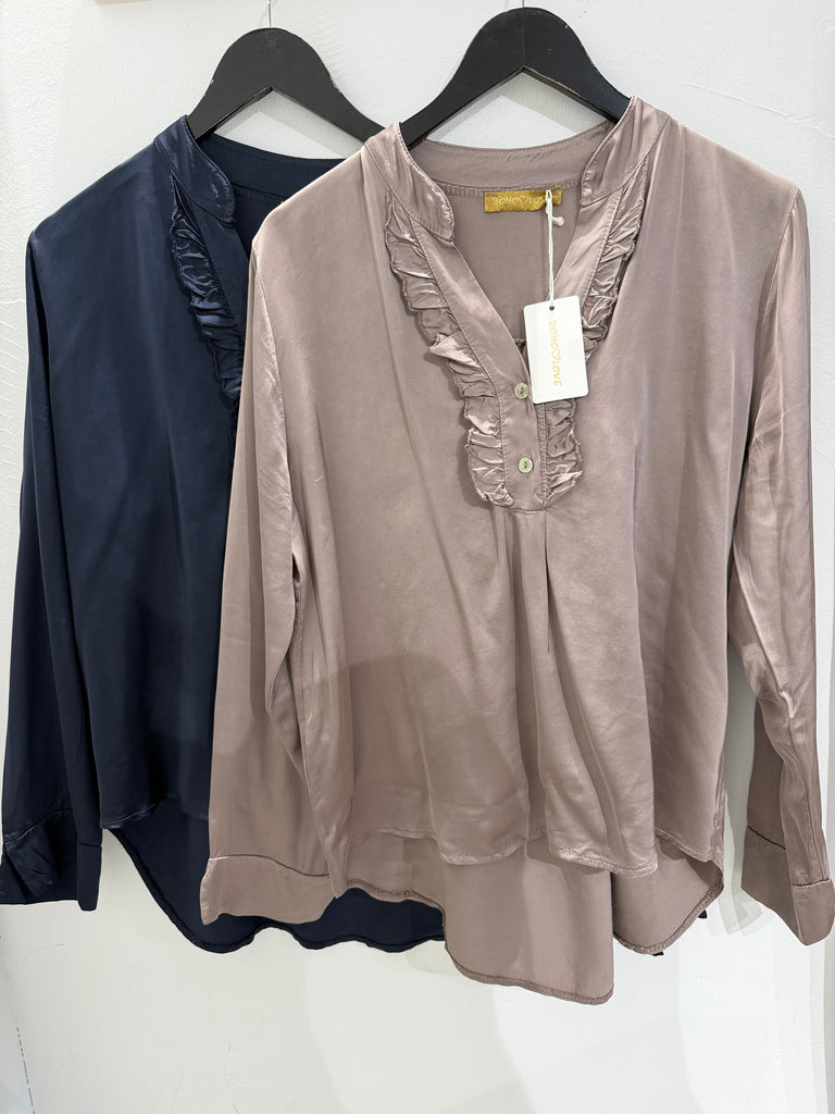 Boho Love B1308 silk skjorte taupe