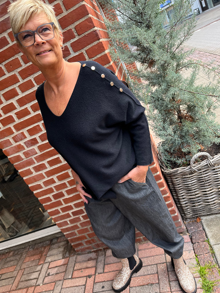 By Engbork Catie strik black