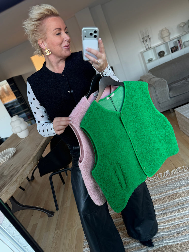 By Engbork Vildte vest duffy grass