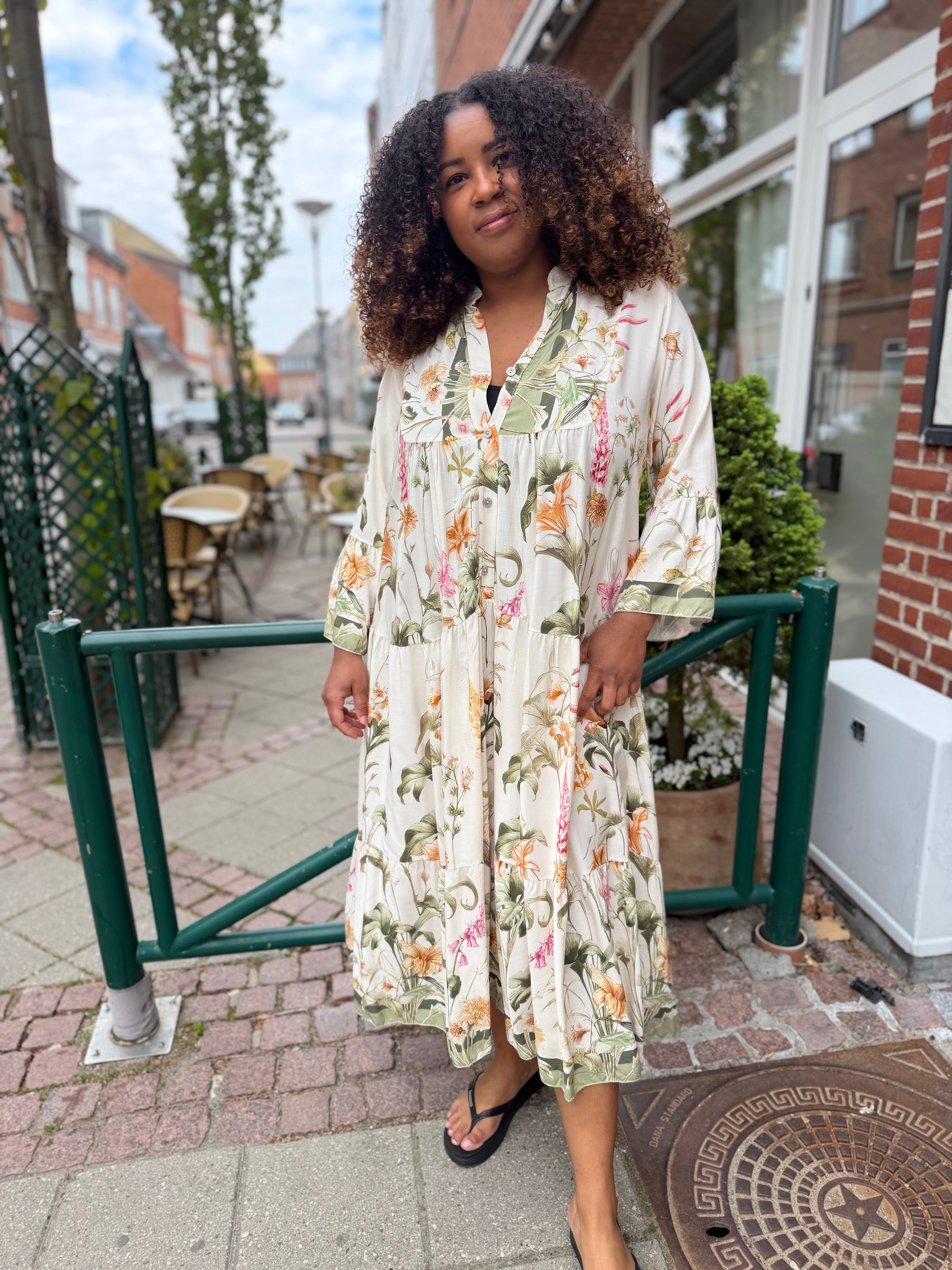 Qnuz 9322 Flower dress army
