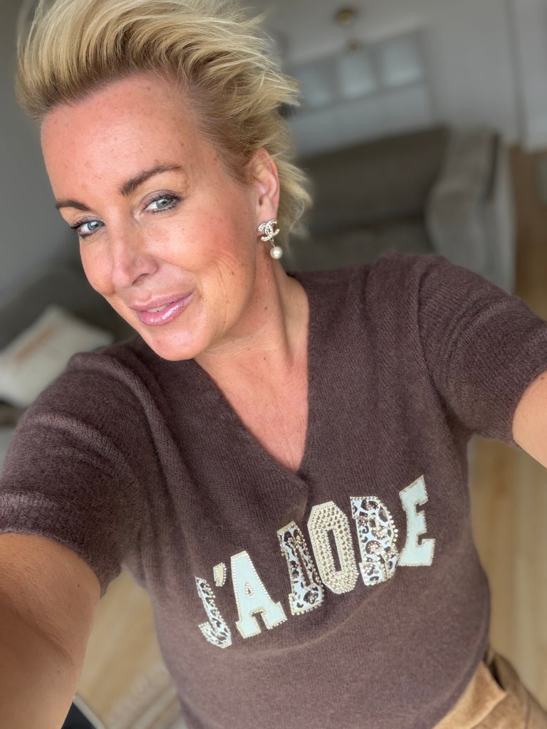 By Engbork Jadore strik brown