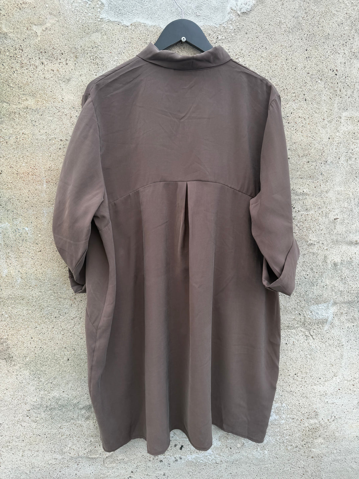 OM-HU MC482E Nina shirt dress brown
