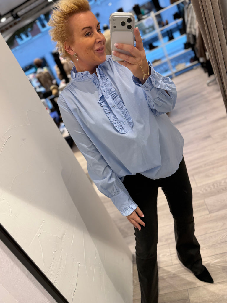 Boho Love B1197 skjorte flæse sky