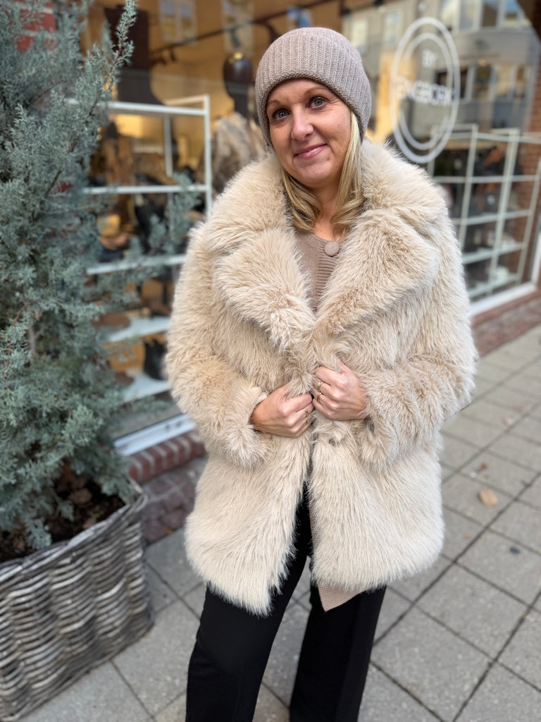 Depeche 100386 Vera fur creme