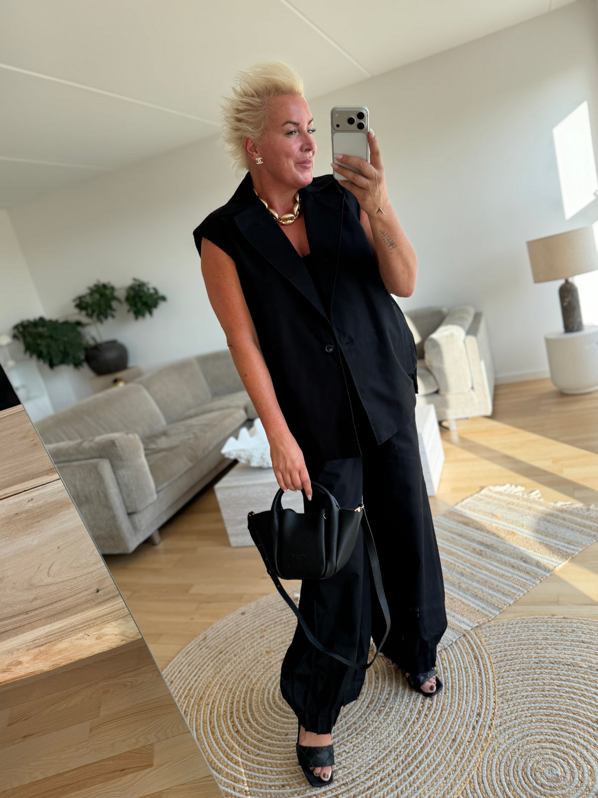 Sofie Schnoor S263276 Louana pleated trousers black