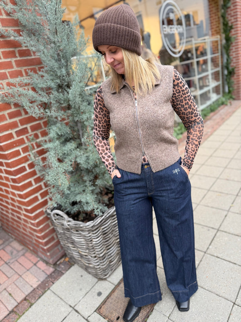 Love & Divine love1454 knit vest brown