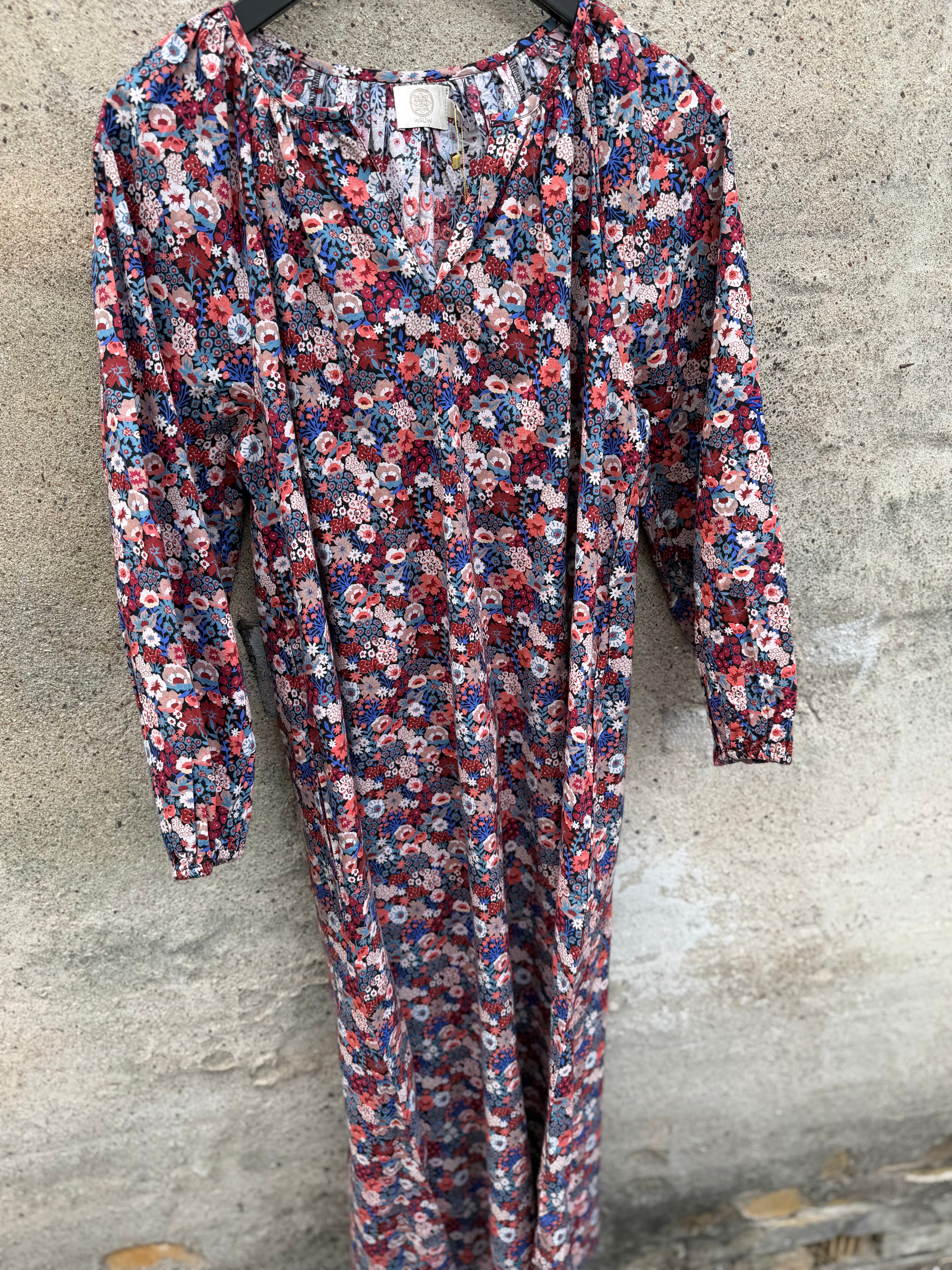 WAUW The Champagne dress flower