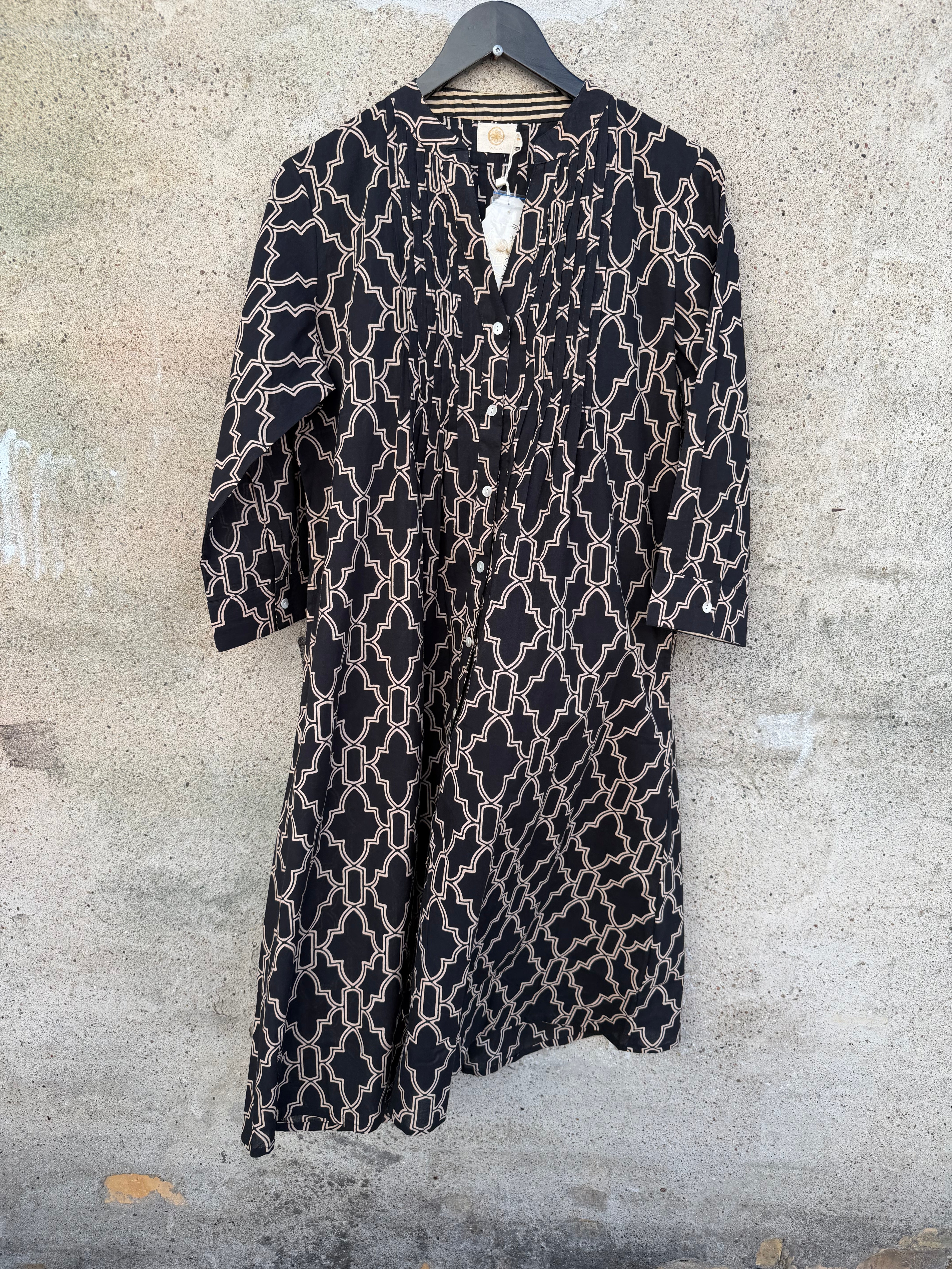 WAUW Torino 10207 dress black and beige