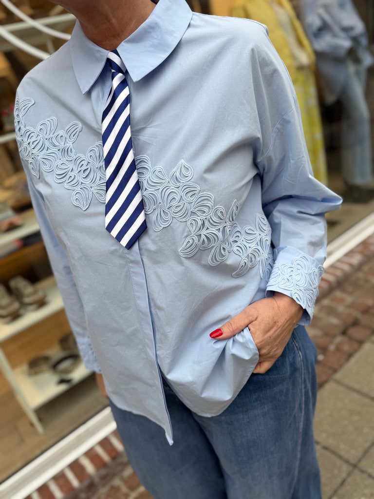 Love & Divine love1509 shirt blue