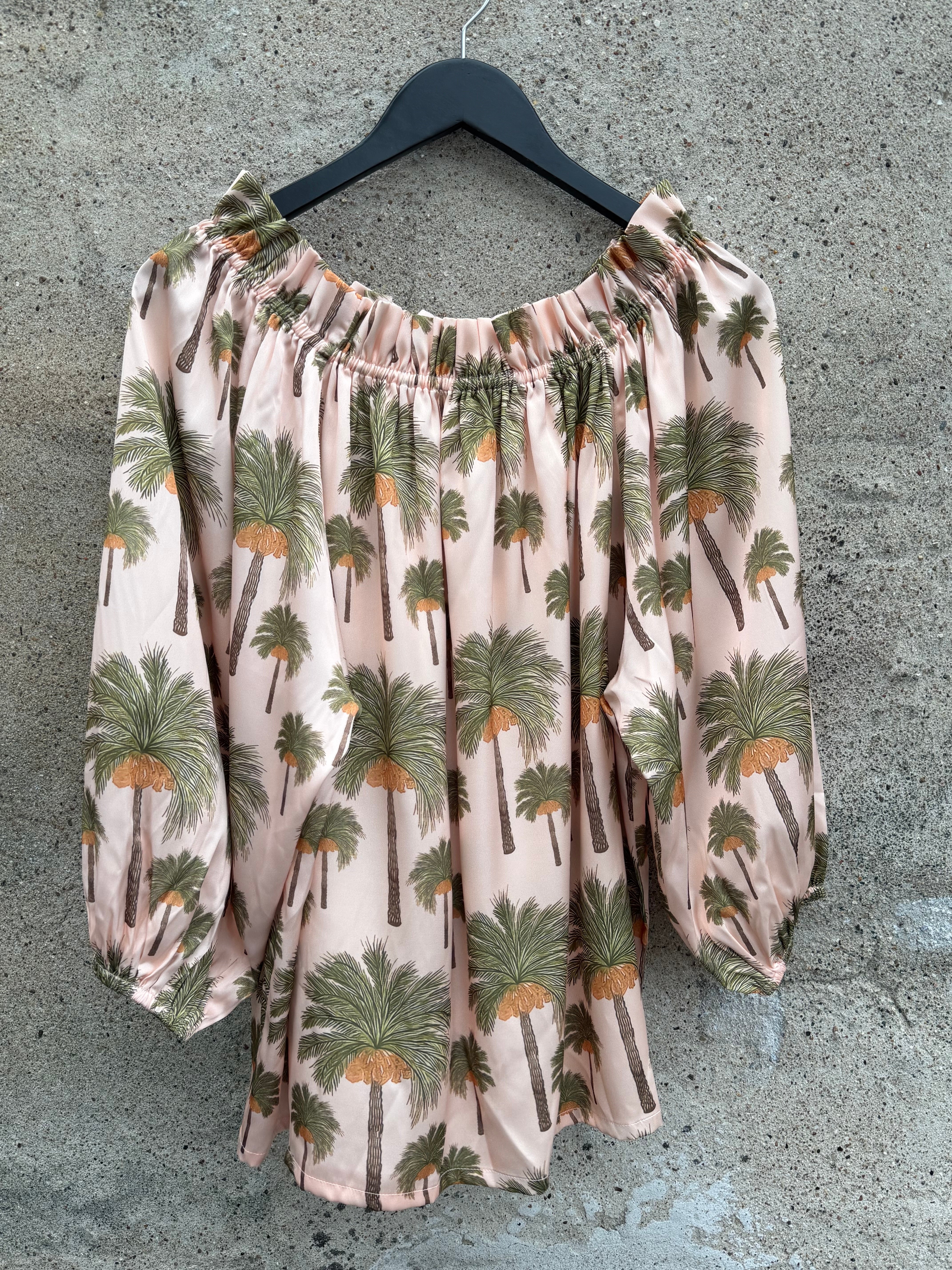 Design By Laerke Elisabeth bluse nude palm