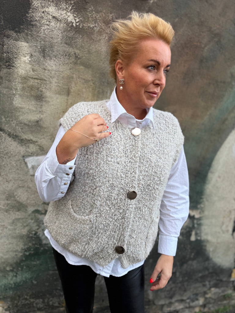 Boho Love B1225 strik vest grey