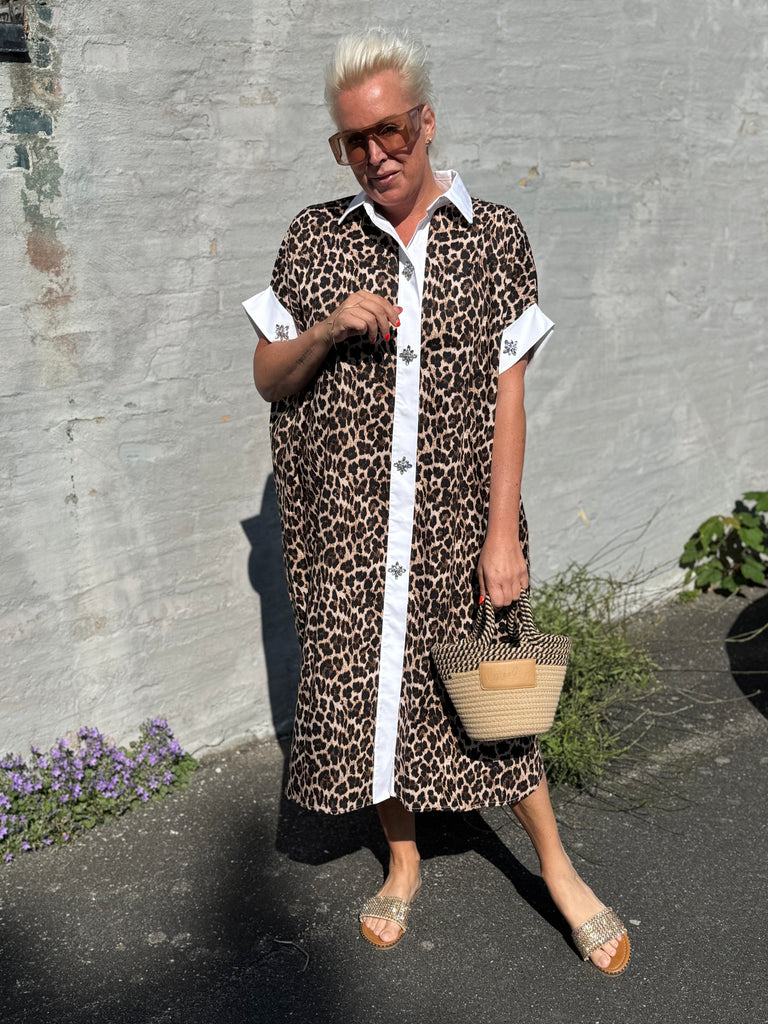 By Engbork Sofia kjole leo