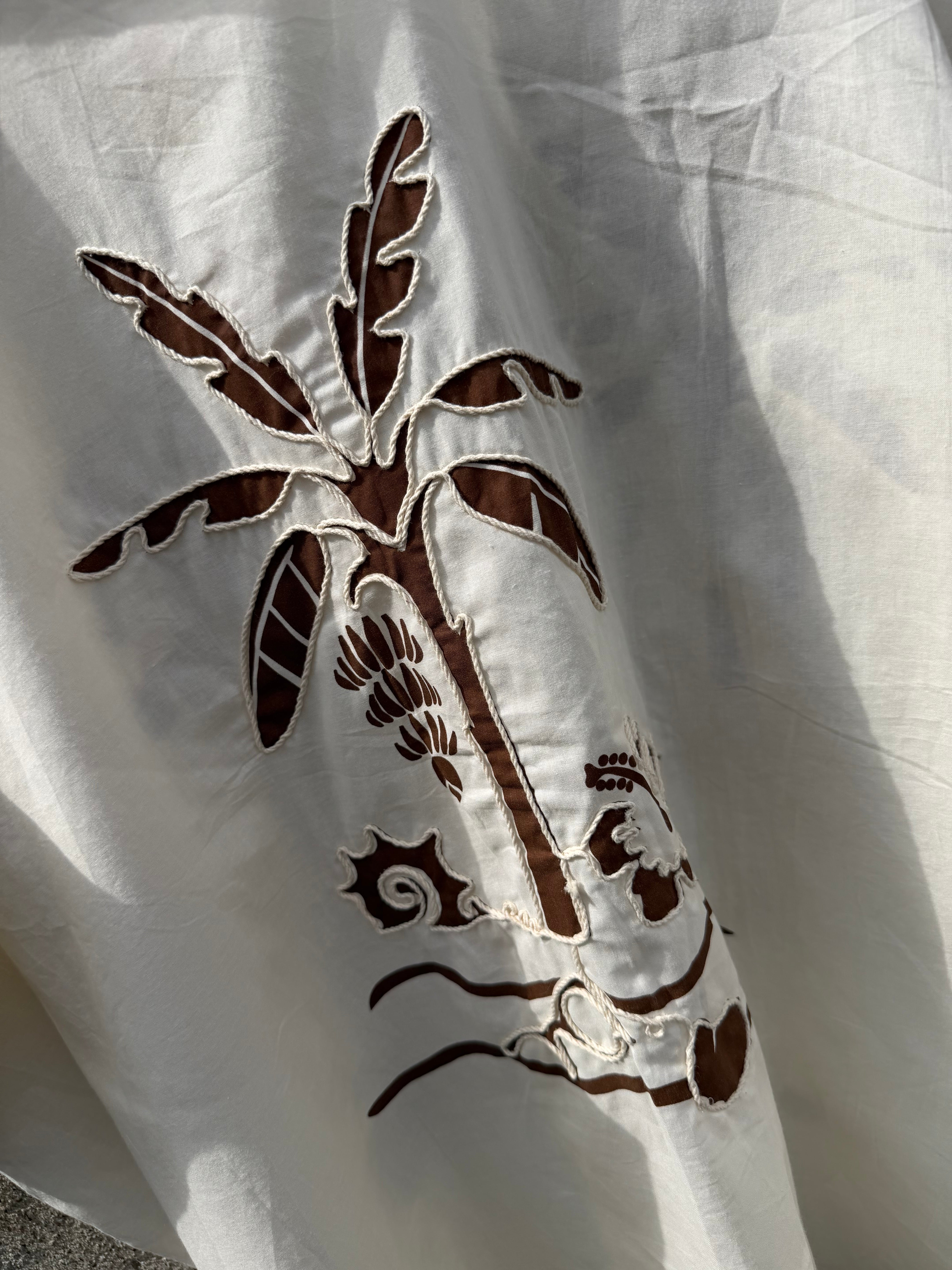Calo shirt embrodery off white