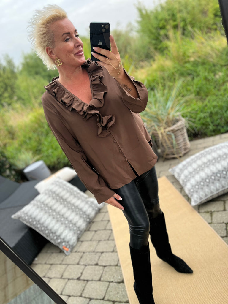 By Engbork Agnete skjorte frill brown